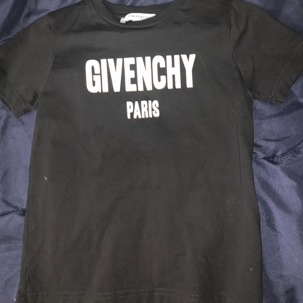 Givenchy boy’s t shirt